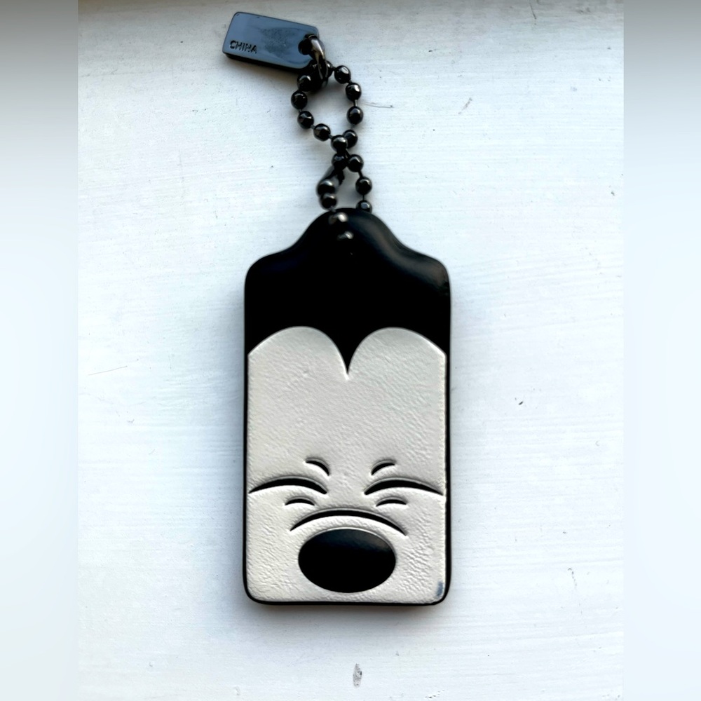 Smiling Mickey Mouse Keychain